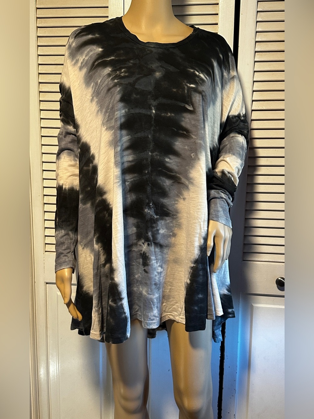 NWT Mumu Mellow Show Me Your Mumu Black White Tie Dye High Low Boho Mini Dress